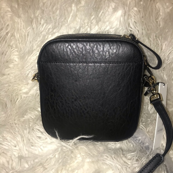 Calvin Klein North South Crossbody - Picture 2 of 4